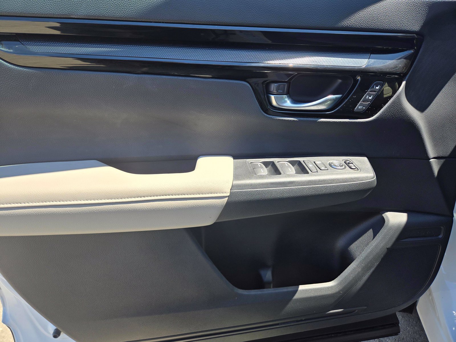 Certified 2025 Honda CR-V EX-L image 16