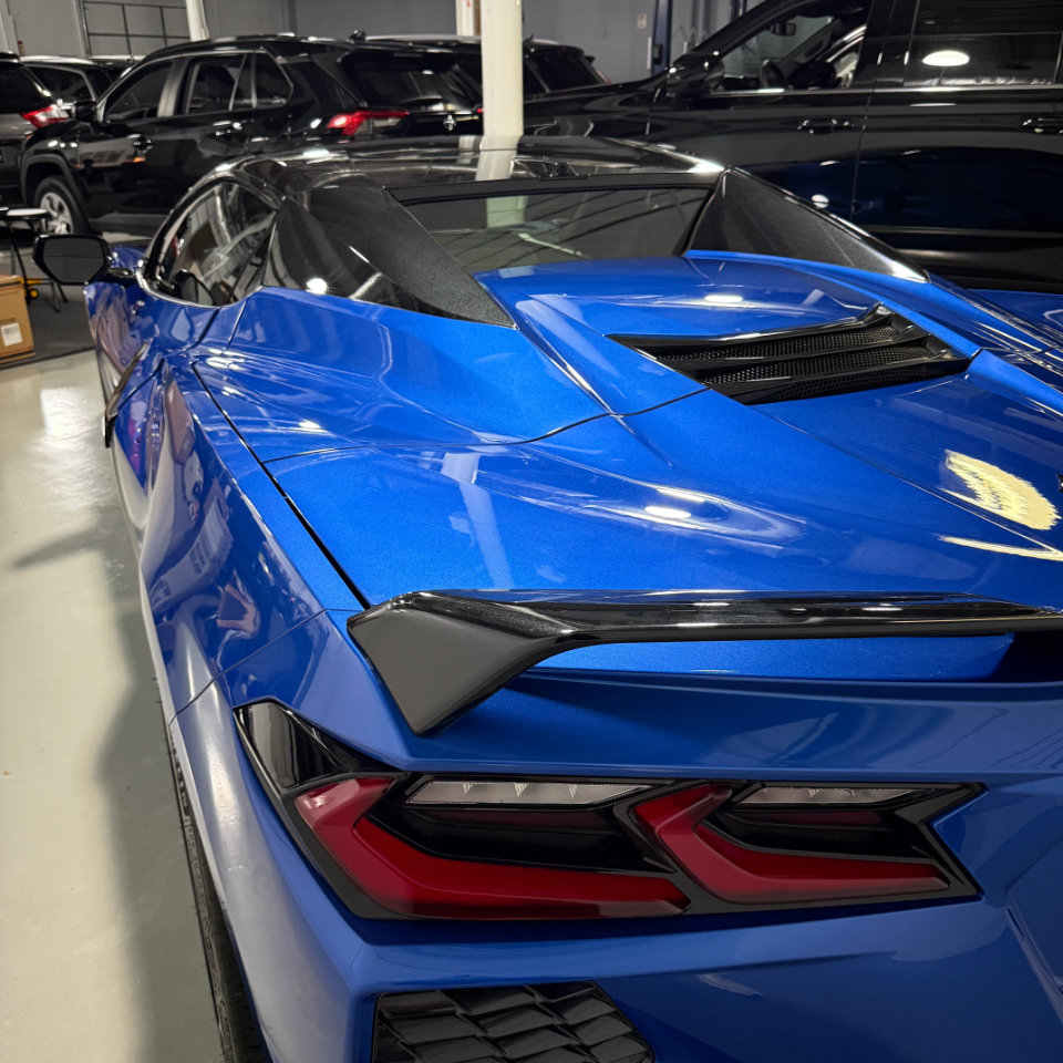 Used 2022 Chevrolet Corvette Stingray Preferred Conv w/ Z51 Performance Package RWD image 40
