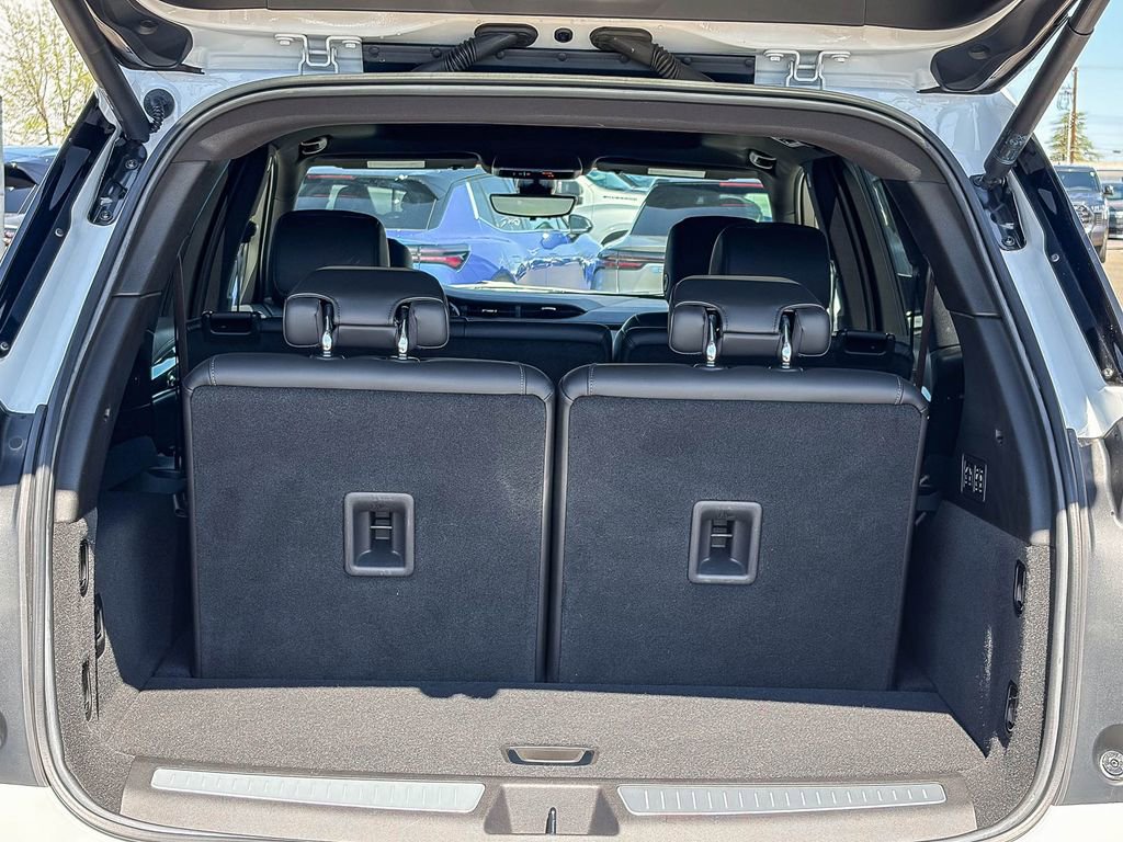 Used 2022 Cadillac XT6 Sport w/ Technology Package image 56