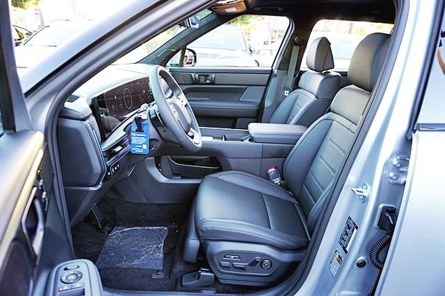 New 2026 Hyundai Santa Fe Calligraphy AWD/4WD image 19