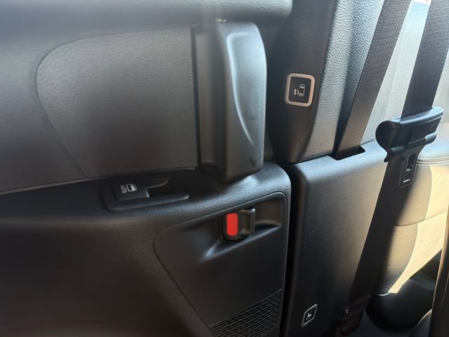 New 2027 Chrysler Pacifica Select FWD image 38