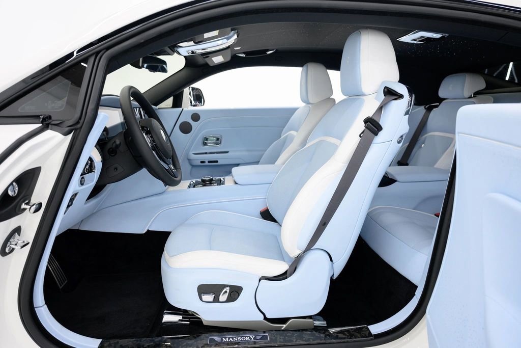 Used 2025 Rolls-Royce Spectre AWD/4WD image 36