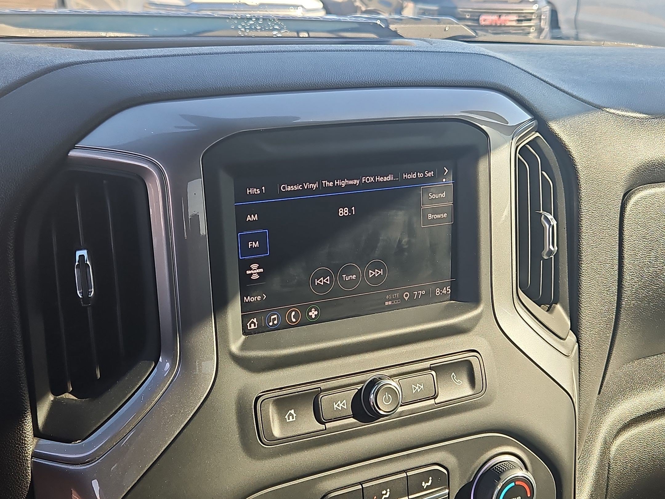 Certified 2024 Chevrolet Silverado 2500 Custom w/ Custom Value Package RWD image 18