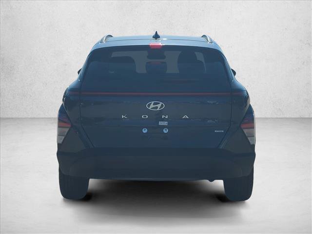 Used 2025 Hyundai Kona SEL image 6