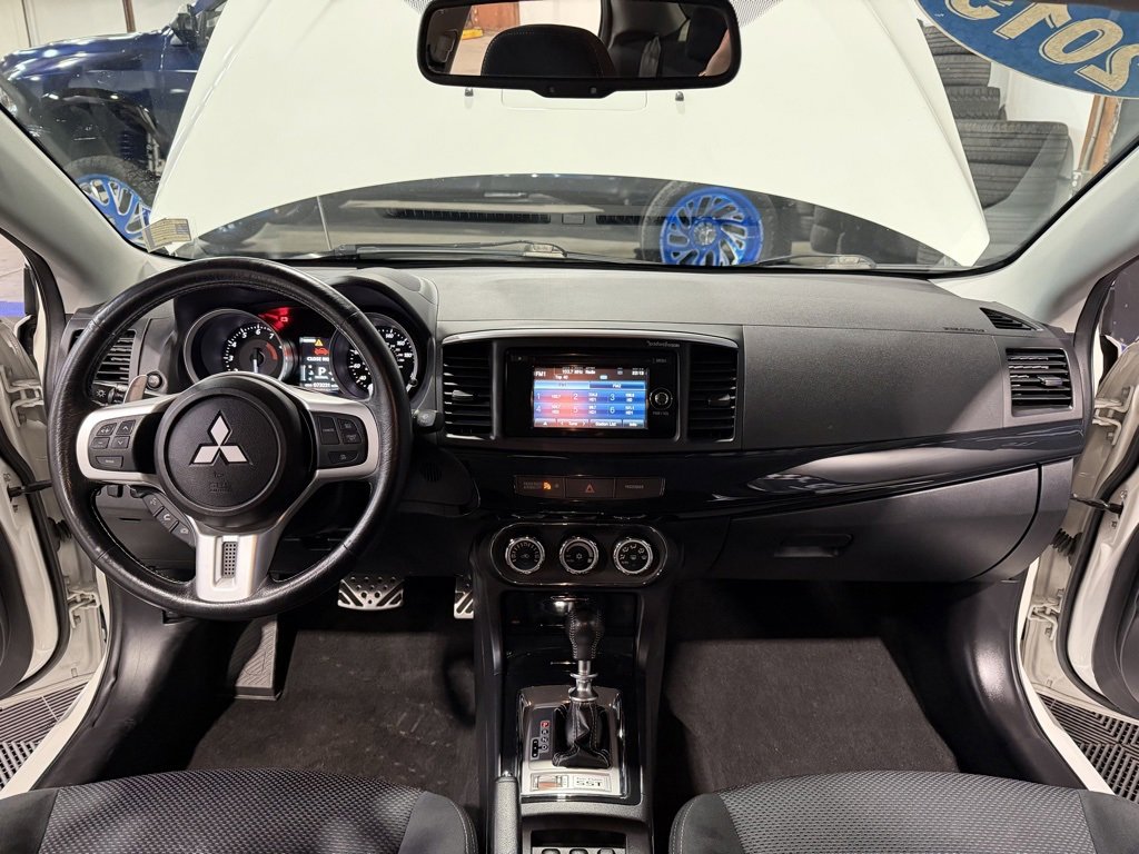Used 2015 Mitsubishi Lancer Evolution MR image 13