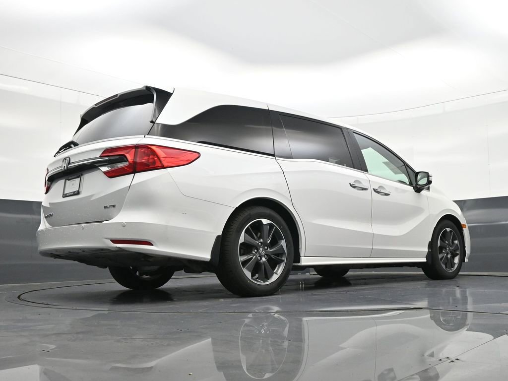 Used 2023 Honda Odyssey Elite image 22