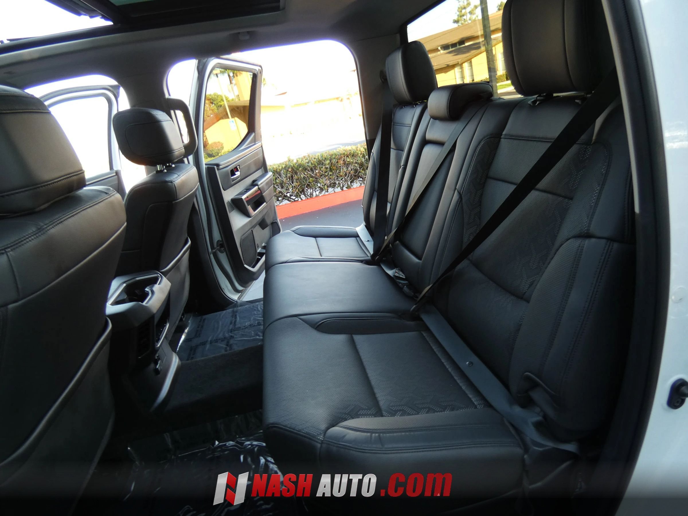 Used 2024 Toyota Tundra Limited AWD/4WD image 56