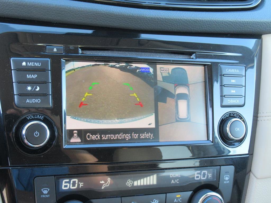 Used 2020 Nissan Rogue SL w/ Premium Package AWD/4WD image 23