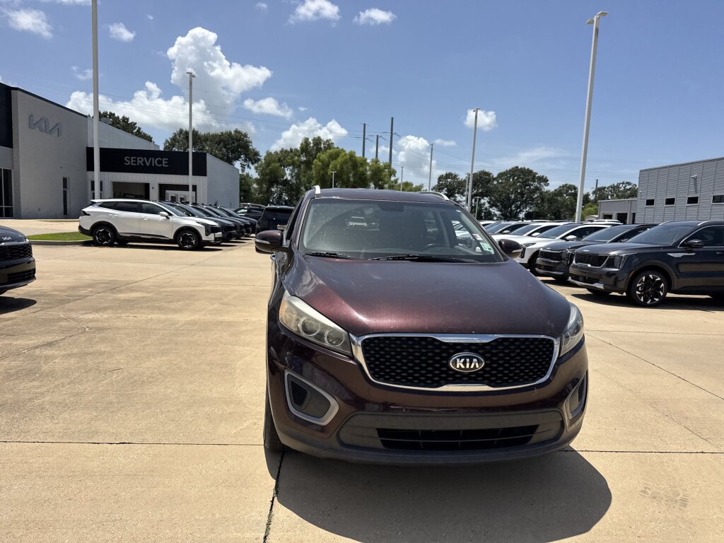Used 2016 Kia Sorento FWD w/ LX Convenience Package image 5