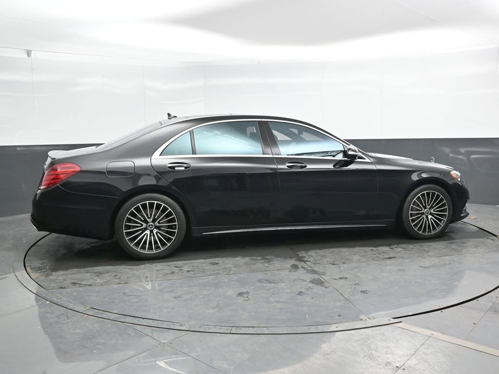 Used 2016 Mercedes-Benz S 550 4MATIC Sedan image 5
