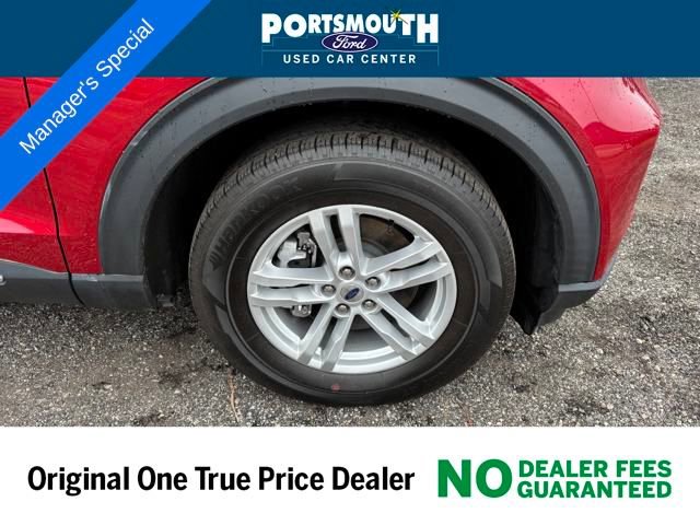 Certified 2021 Ford Explorer XLT w/ Equipment Group 202A image 28