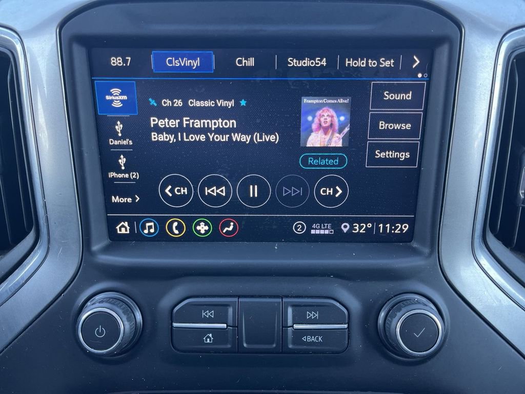 Used 2020 Chevrolet Silverado 2500 LTZ w/ LTZ Convenience Package image 13