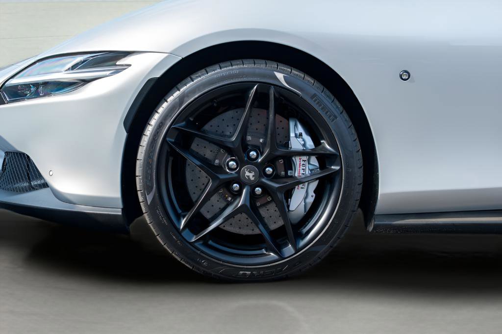 Used 2024 Ferrari Roma image 9