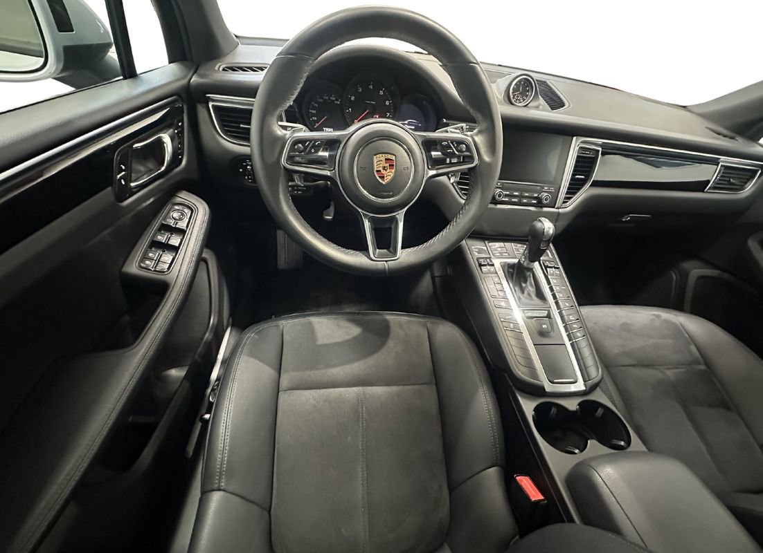 Used 2017 Porsche Macan image 19