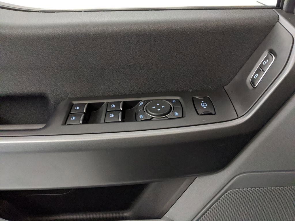 New 2026 Ford F350 XLT image 20