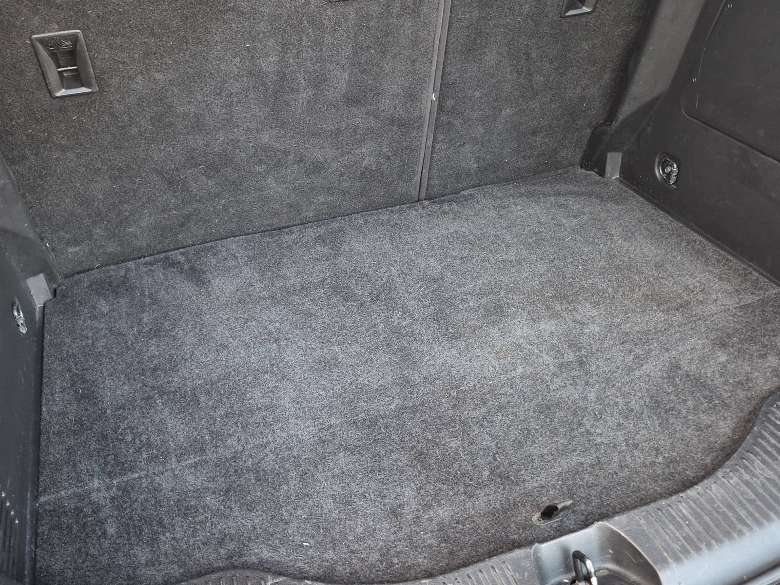 Used 2018 Buick Encore Essence AWD/4WD image 27