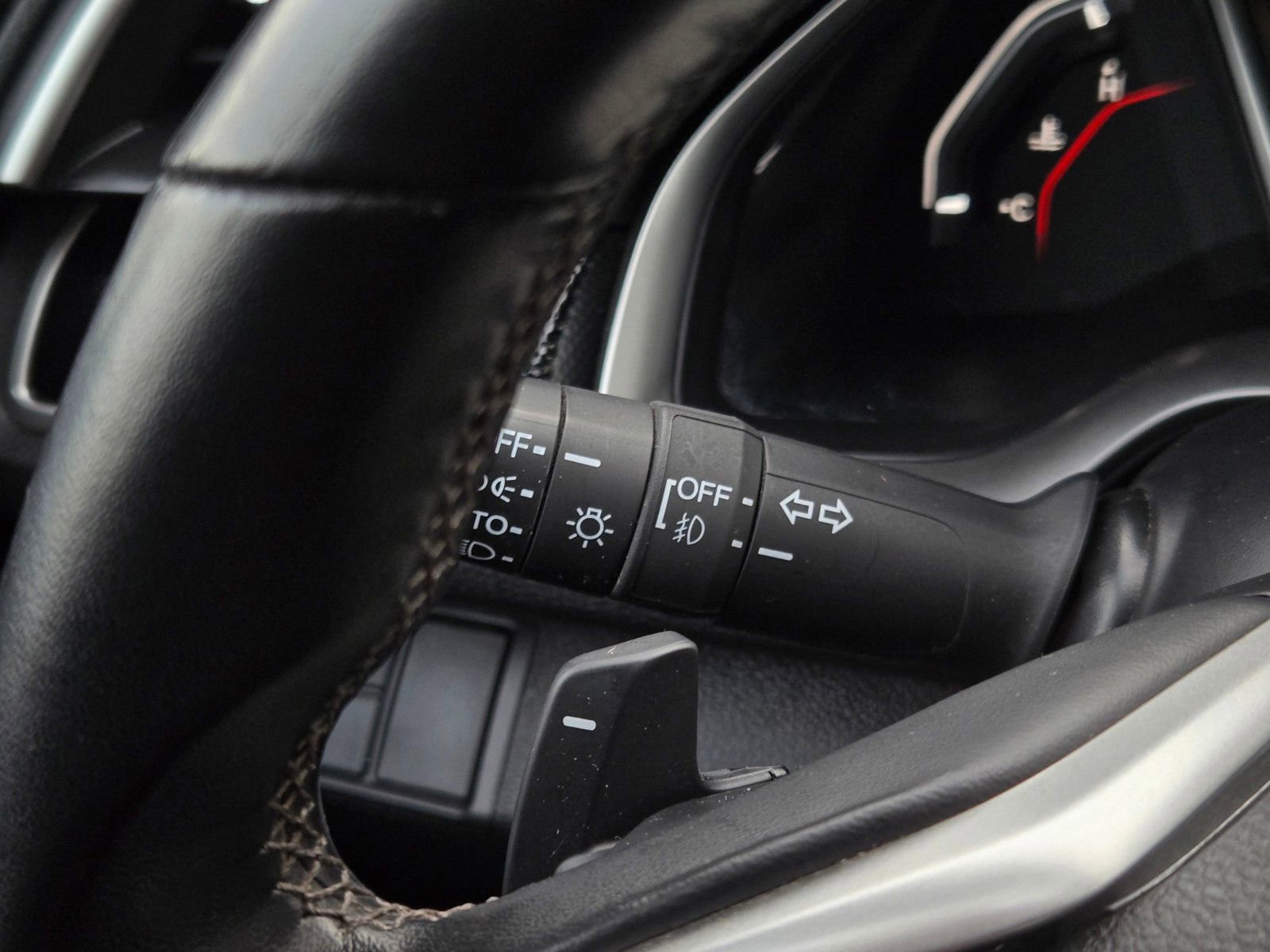 Used 2021 Honda Civic Sport image 21