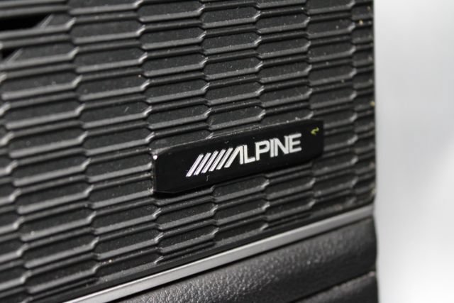 Used 2021 Jeep Grand Cherokee L Limited AWD/4WD image 9
