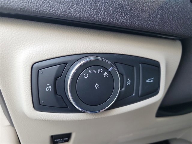 Used 2017 Lincoln MKC Reserve image 30