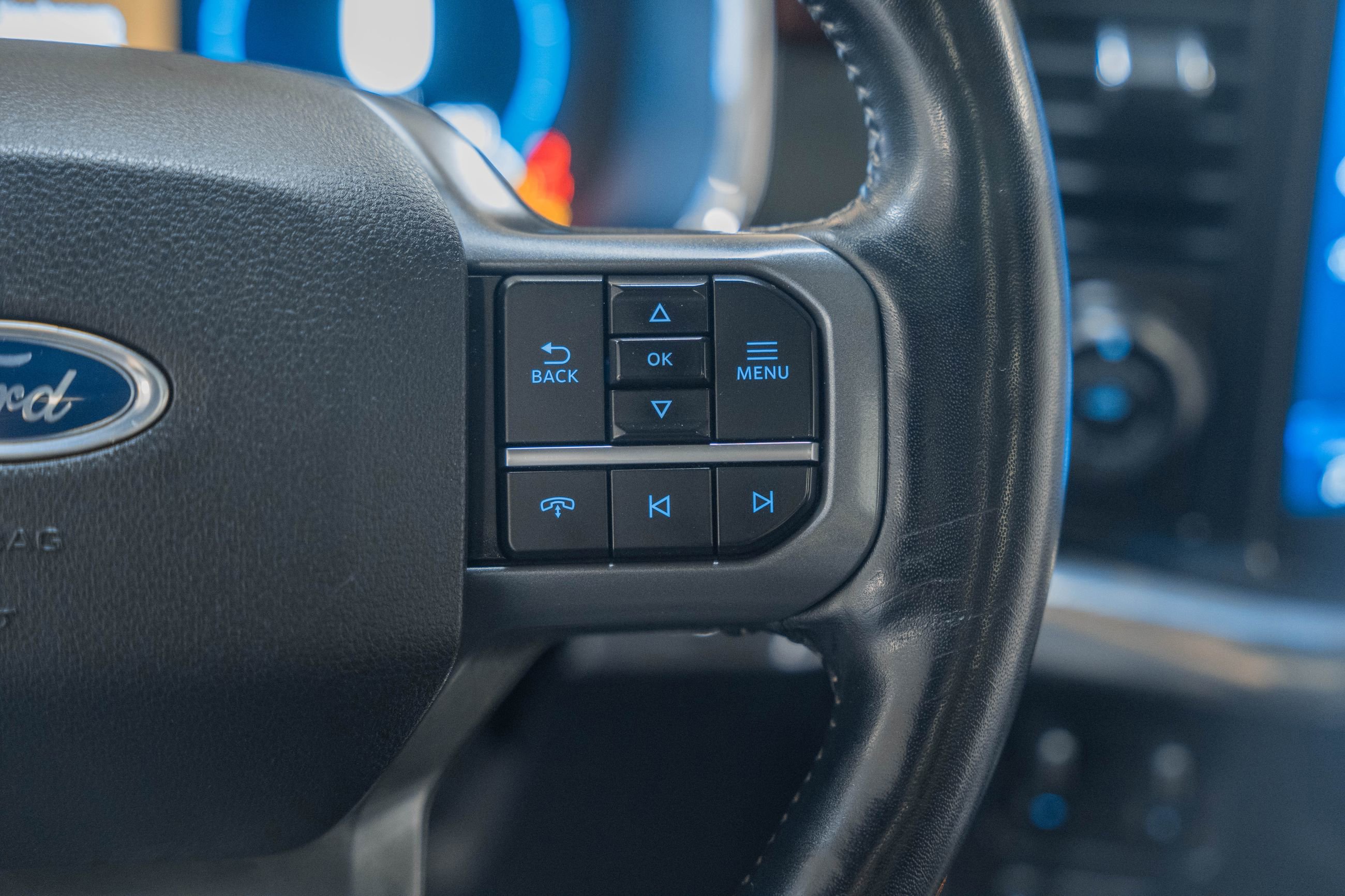 Certified 2021 Ford F150 Lariat w/ Equipment Group 502A High image 38