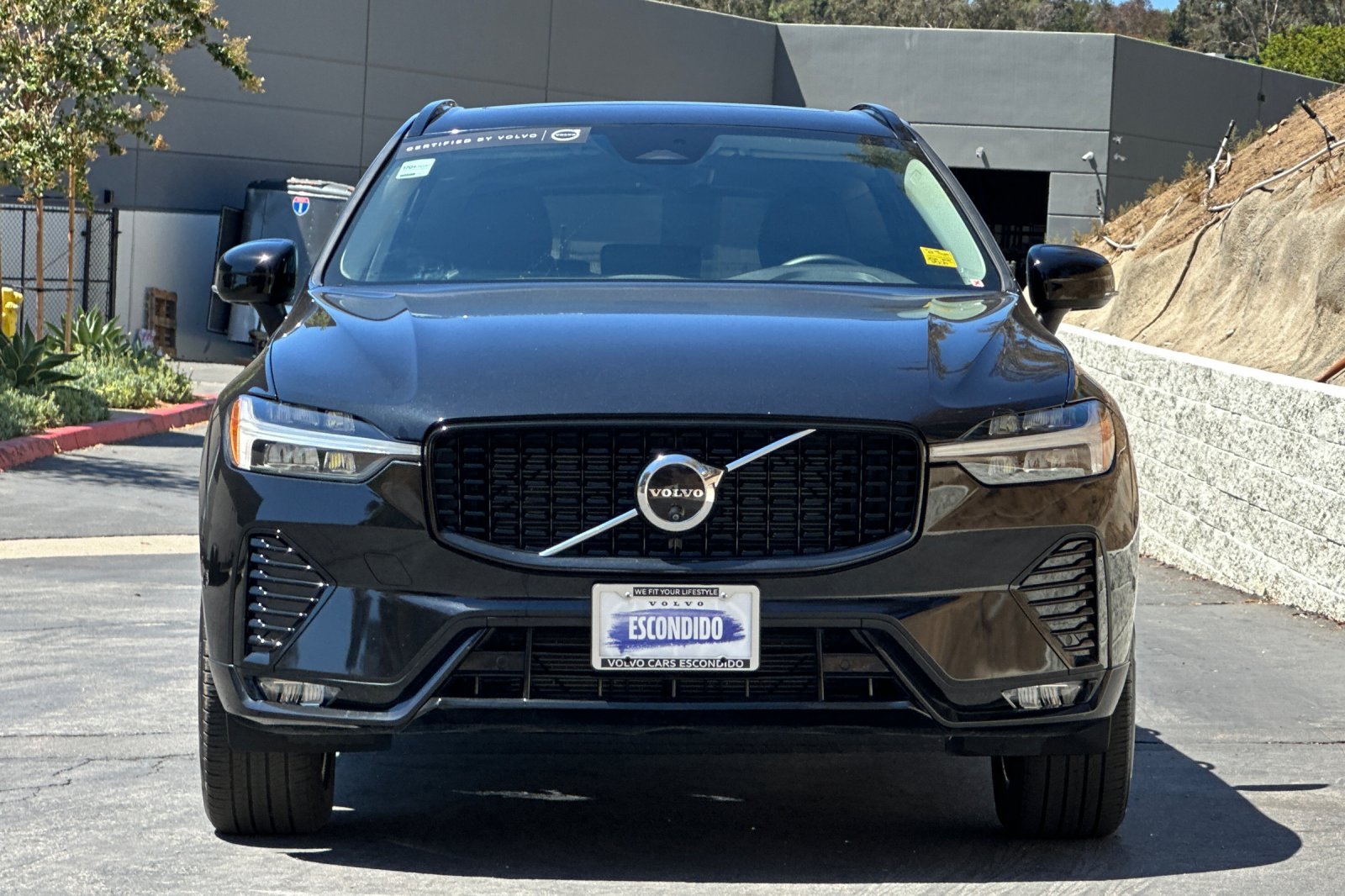 Certified 2025 Volvo XC60 B5 Plus AWD/4WD image 10