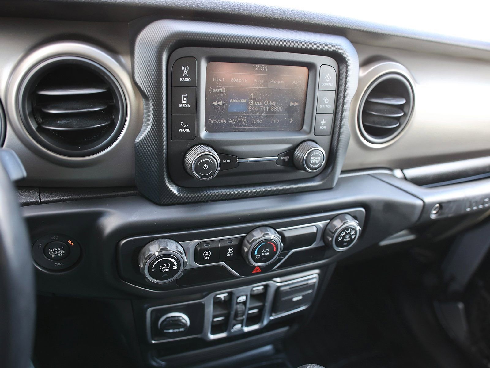 Used 2018 Jeep Wrangler Unlimited Sport S image 23