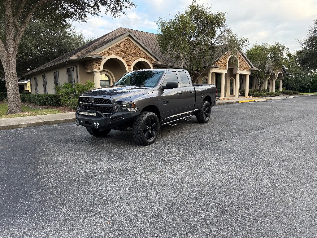 Used 2019 RAM 1500 Express w/ Express Value Package image 3