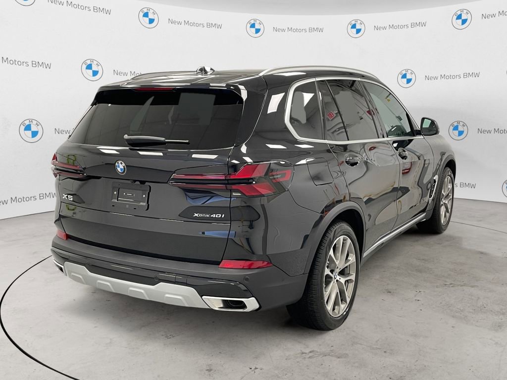 New 2026 BMW X5 xDrive40i AWD/4WD image 4