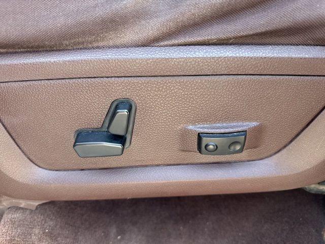 Used 2013 RAM 2500 SLT w/ Luxury Group AWD/4WD image 25