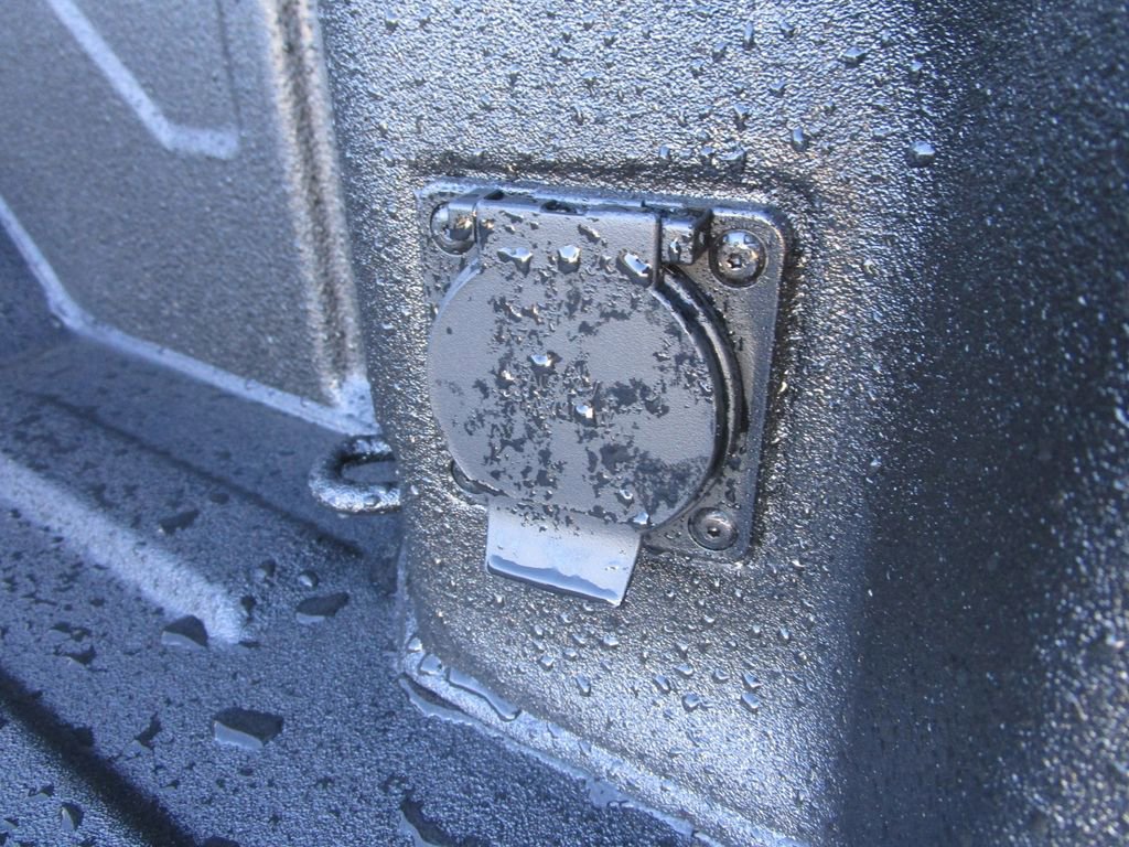 New 2026 Chevrolet Silverado 2500 Custom w/ Custom Value Package image 20