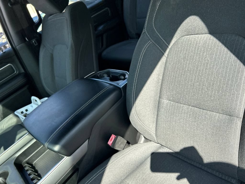 Used 2019 RAM 1500 Big Horn AWD/4WD image 2