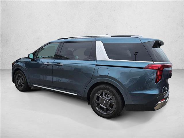 Used 2025 Kia Carnival SX FWD image 6