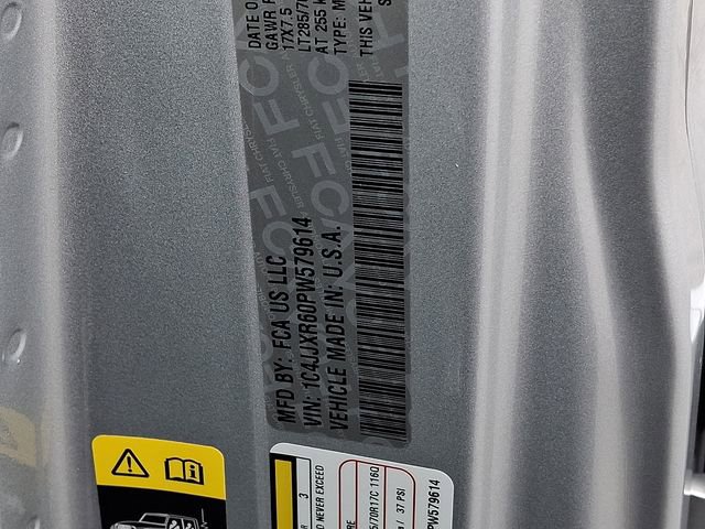 Used 2023 Jeep Wrangler Unlimited Rubicon 4xe w/ Cold Weather Group image 28