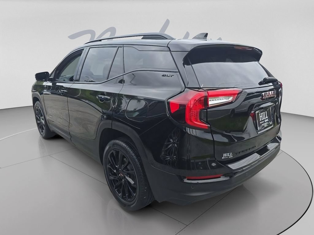 Used 2023 GMC Terrain SLT w/ Infotainment Package II AWD/4WD image 3
