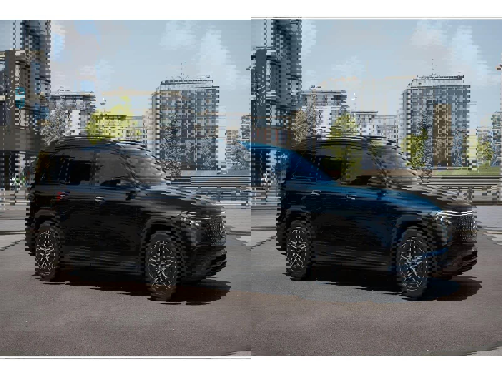 New 2024 Mercedes-Benz EQB 300 4MATIC image 40