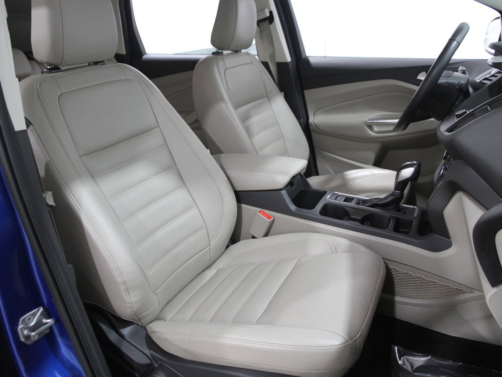 Used 2018 Ford Escape SEL image 17