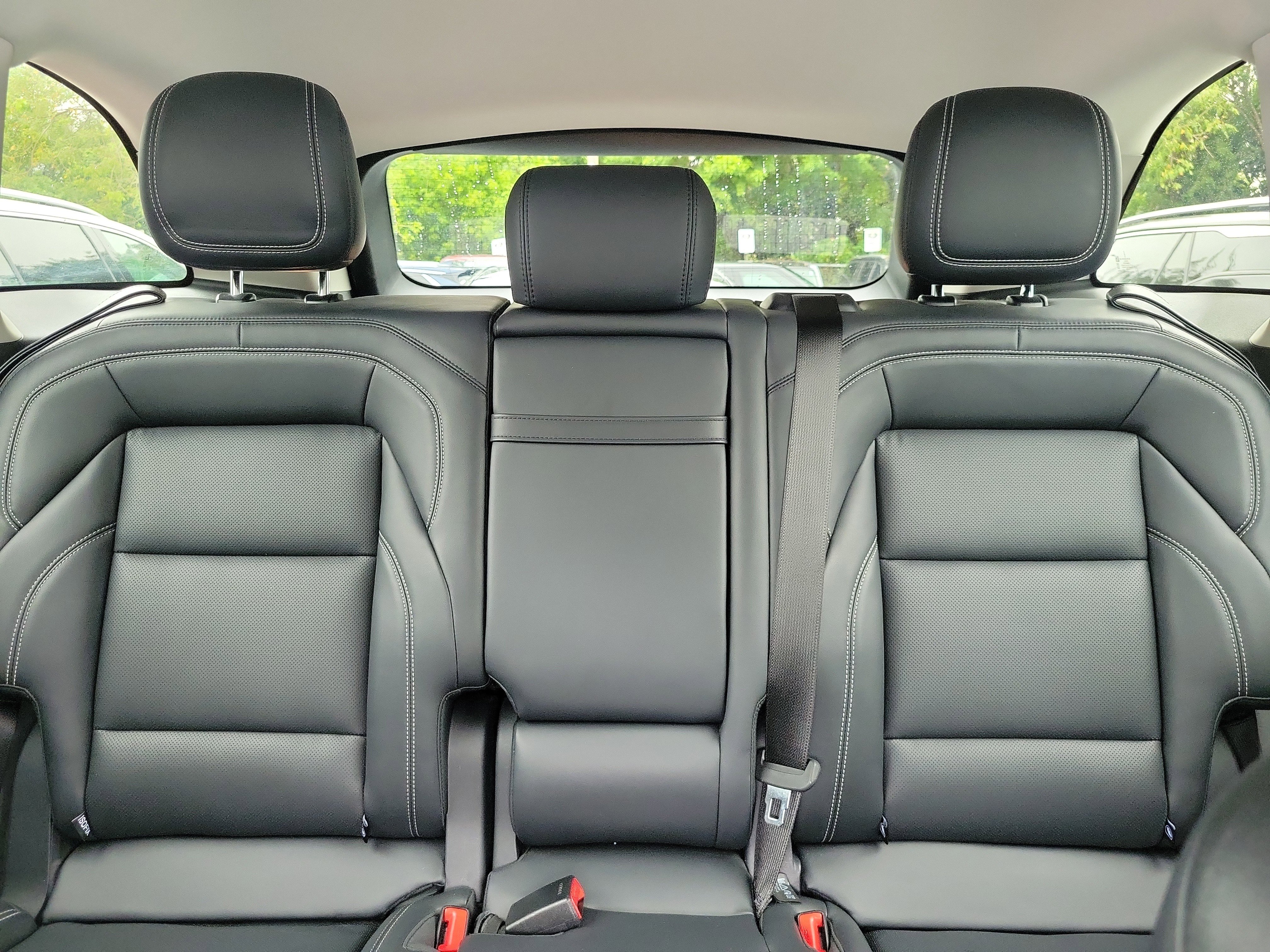 Used 2024 Lincoln Nautilus Premier image 16