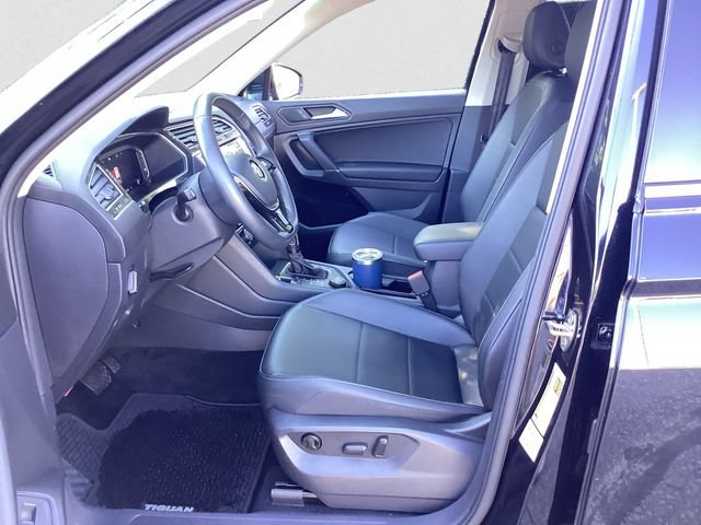 Used 2020 Volkswagen Tiguan SEL AWD/4WD image 9