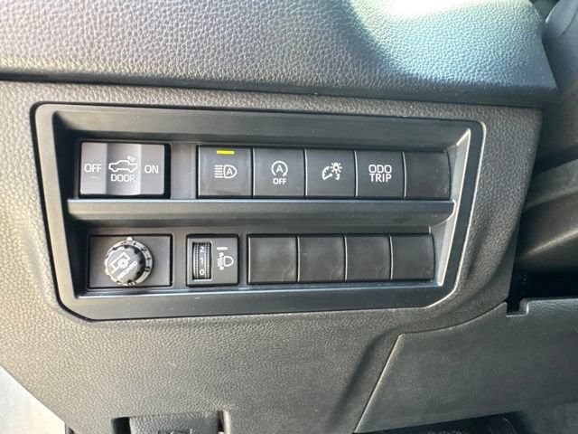 Used 2024 Toyota Tundra SR w/ SR Tow Package AWD/4WD image 10