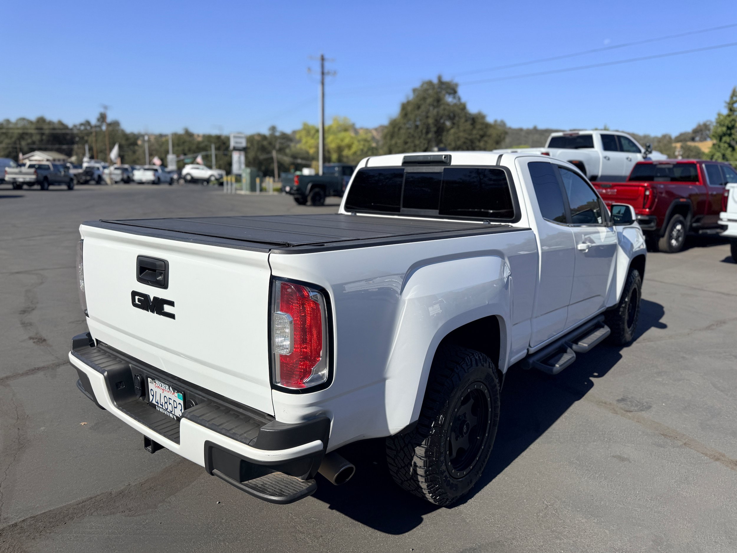 Used 2018 GMC Canyon All Terrain w/ All Terrain X Package AWD/4WD image 6