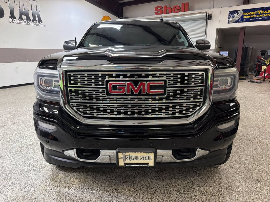 Used 2016 GMC Sierra 1500 Denali w/ Enhanced Driver Alert Package AWD/4WD image 12