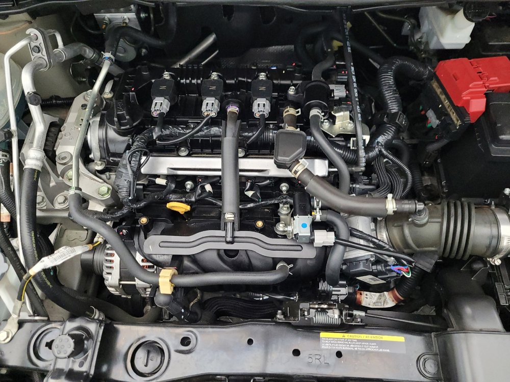 Used 2020 Nissan Versa S image 30