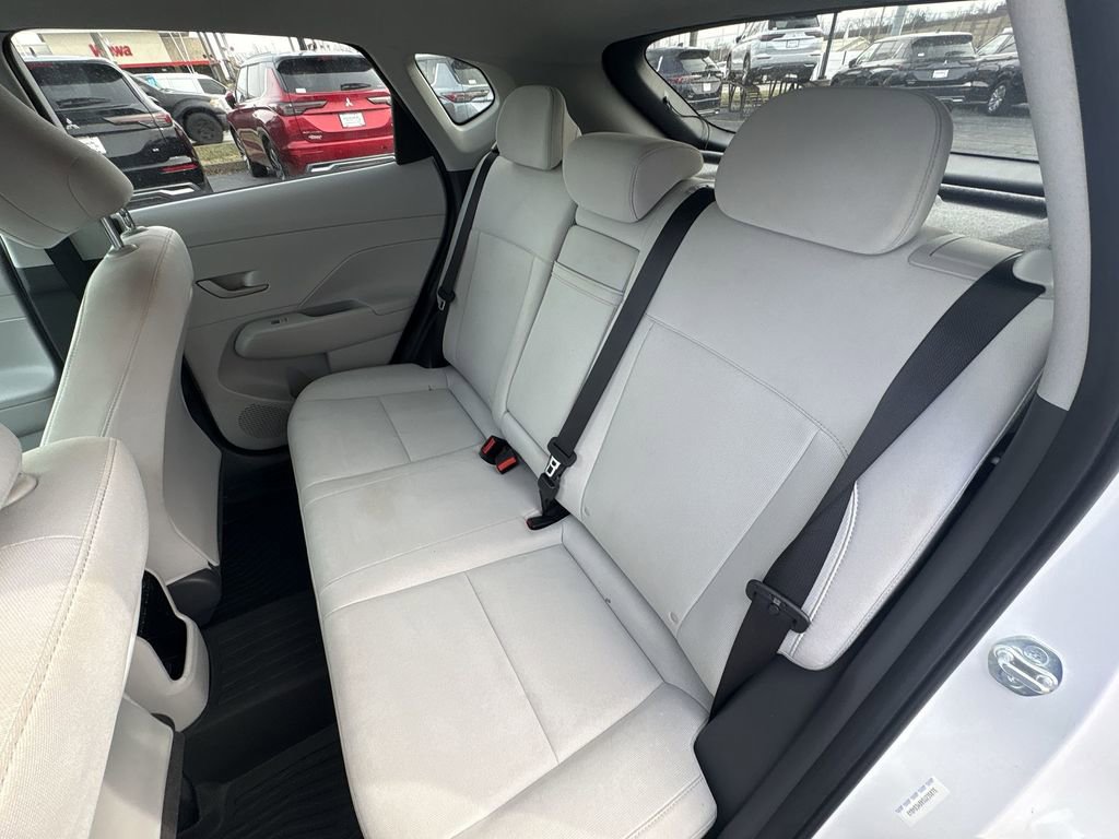 Used 2025 Hyundai Kona SEL image 22