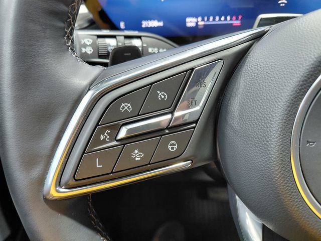 Used 2025 Buick Enclave Avenir w/ Super Cruise Package image 42