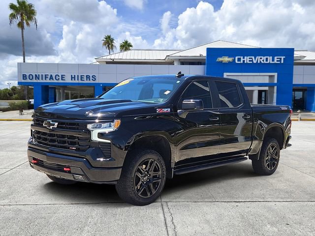 Used 2024 Chevrolet Silverado 1500 LT Trail Boss AWD/4WD image 2