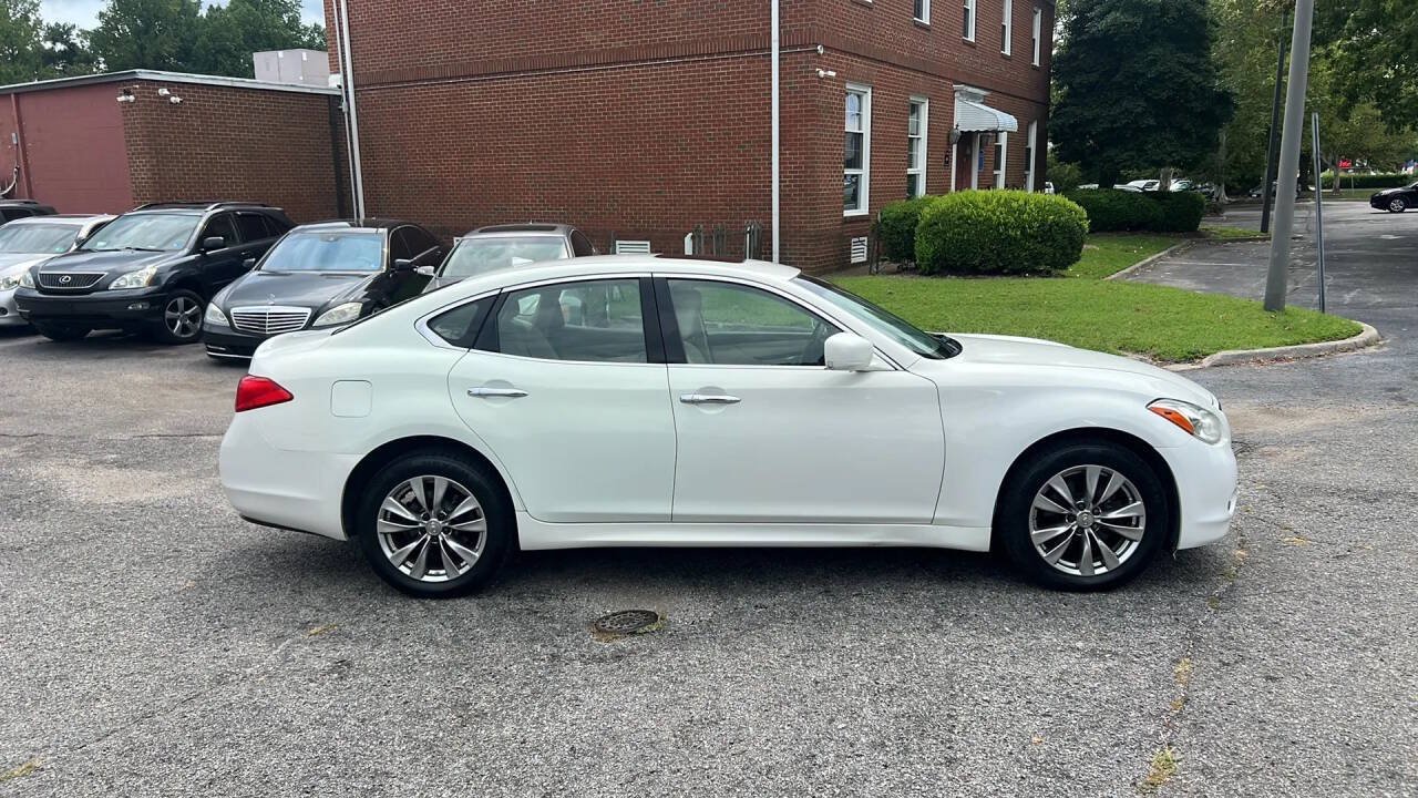 Used 2012 INFINITI M37 x w/ Premium Pkg AWD/4WD image 4