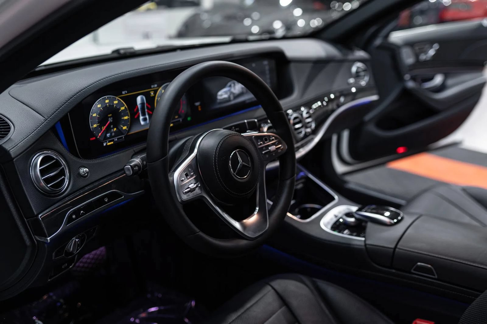 Used 2019 Mercedes-Benz S 560 Sedan image 24