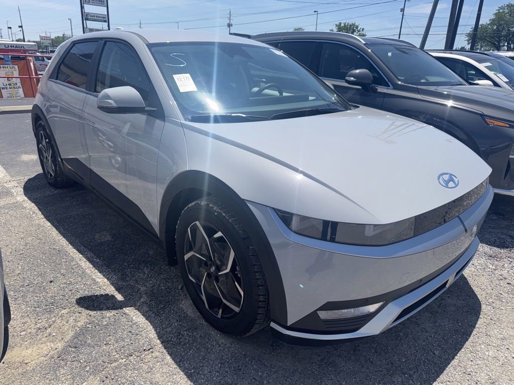 Used 2024 Hyundai Ioniq 5 SEL RWD image 5