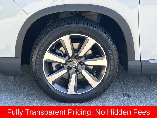 Used 2023 Honda Pilot Elite image 11