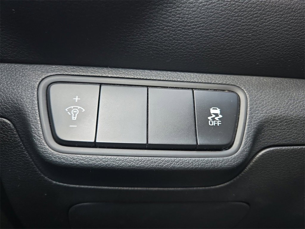 Certified 2023 Kia Forte LXS image 29